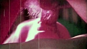 Dark Lantern Entertainment esittelee höyryisen vintage-suuseksivideon, jossa on lähikuvia klitorisista ja klitorisista